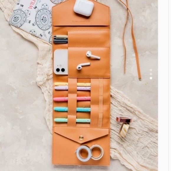 GLASS LADDER & CO tech accessories organizer - Picture 6 of 7